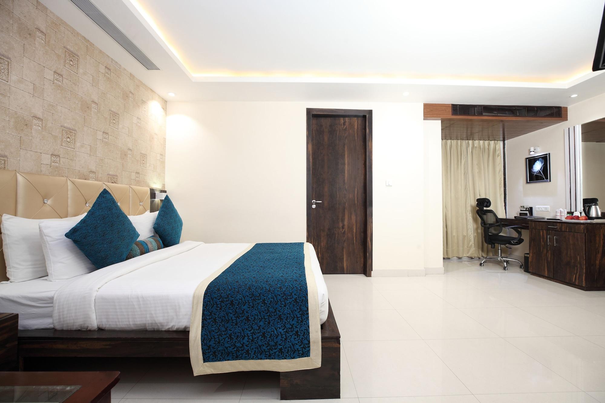 Pinnacle By Click Hotels, Lucknow Dış mekan fotoğraf