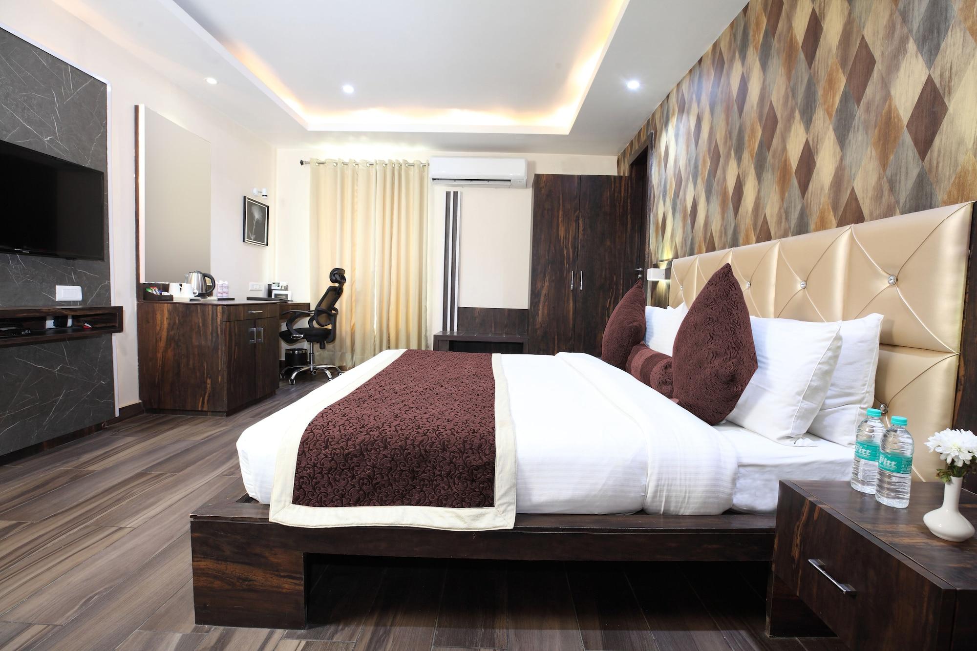Pinnacle By Click Hotels, Lucknow Dış mekan fotoğraf