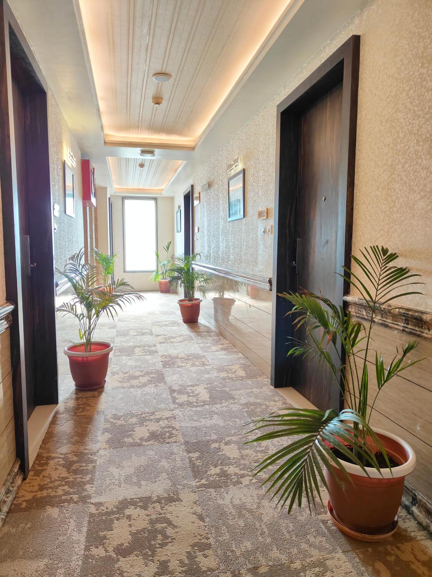 Pinnacle By Click Hotels, Lucknow Dış mekan fotoğraf