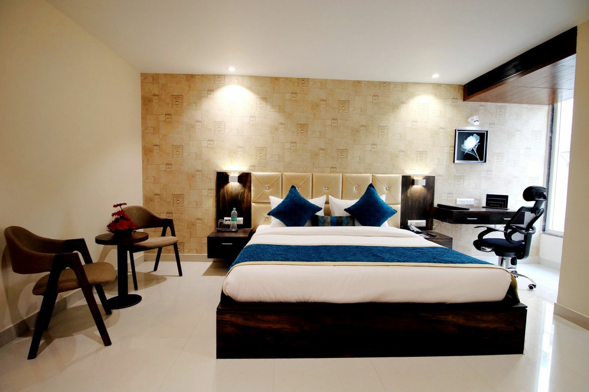 Pinnacle By Click Hotels, Lucknow Dış mekan fotoğraf