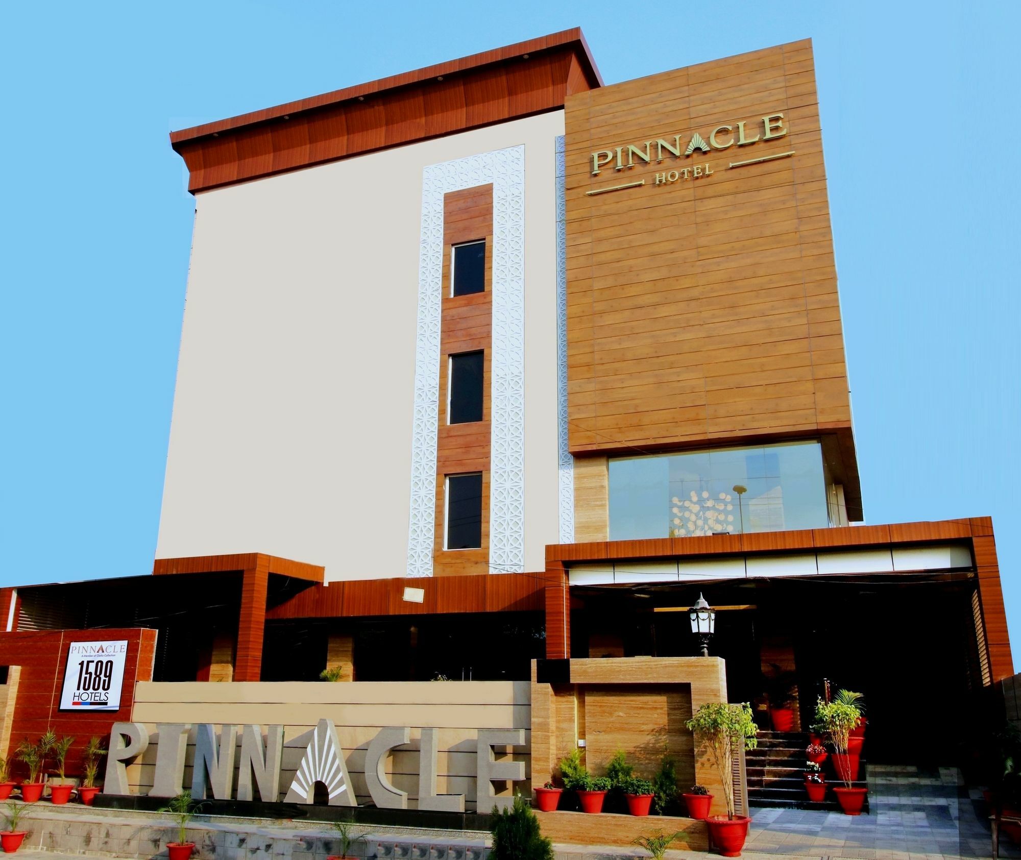 Pinnacle By Click Hotels, Lucknow Dış mekan fotoğraf