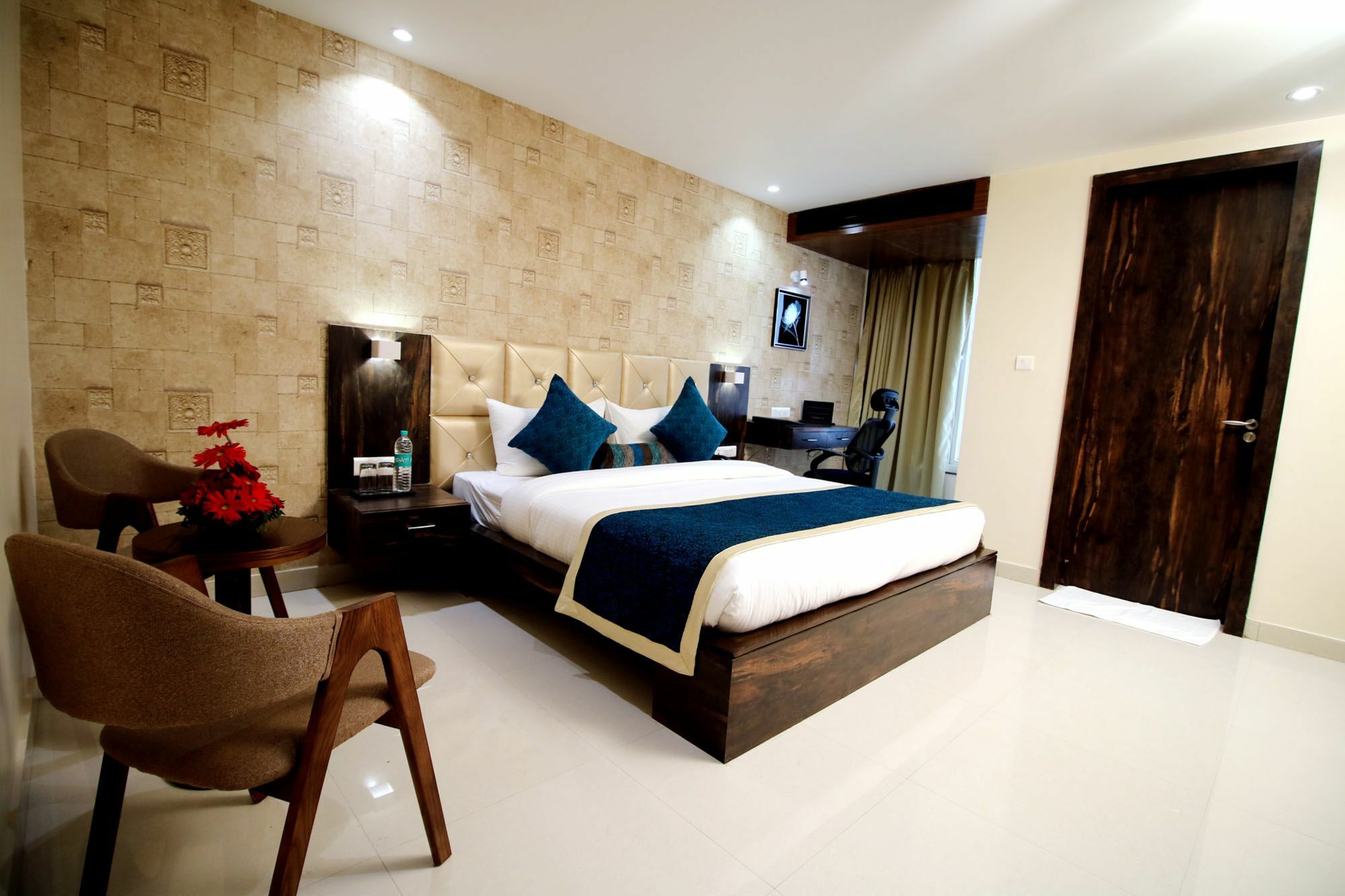 Pinnacle By Click Hotels, Lucknow Dış mekan fotoğraf