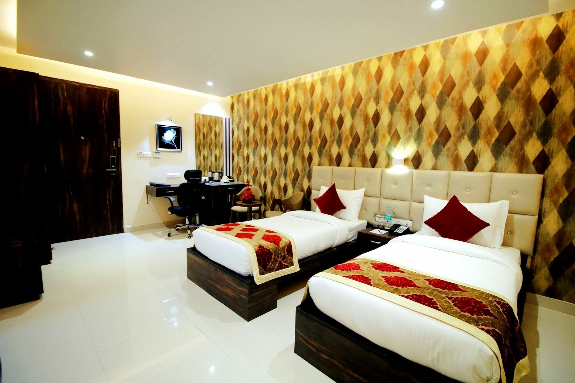 Pinnacle By Click Hotels, Lucknow Dış mekan fotoğraf