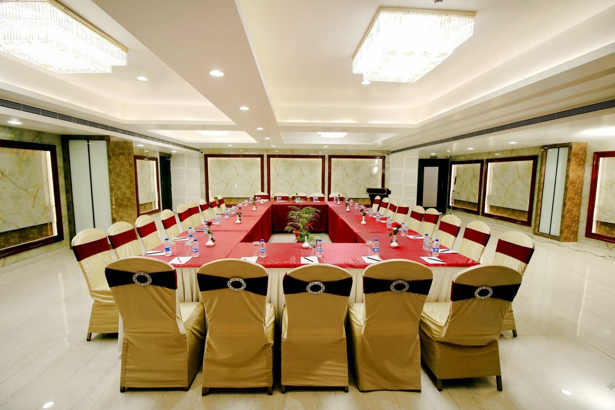 Pinnacle By Click Hotels, Lucknow Dış mekan fotoğraf